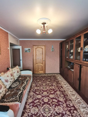 Продам многокомнатную квартиру, Фестивальный б-р, 7А, Воронеж г