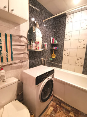 Продам многокомнатную квартиру, Фестивальный б-р, 7А, Воронеж г