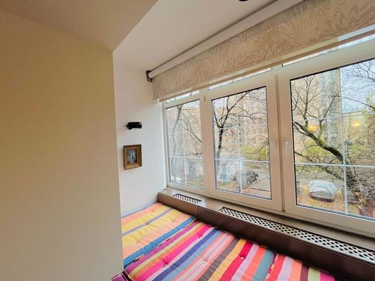 Продам двухкомнатную (2-комн.) квартиру, Смоленская ул, 7, Москва г