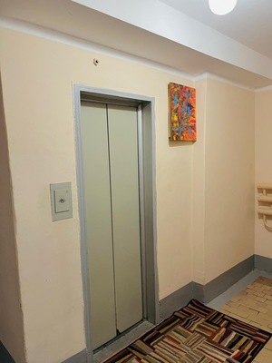 Продам двухкомнатную (2-комн.) квартиру, Смоленская ул, 7, Москва г