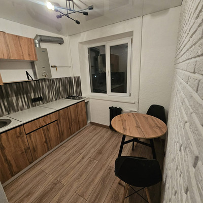 Продам однокомнатную (1-комн.) квартиру, Димитрова ул, 9, Майкоп г