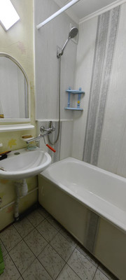 Продам однокомнатную (1-комн.) квартиру, Вятская ул, 61/1, Ростов-на-Дону г