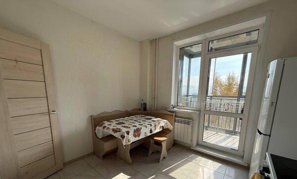 Сдам двухкомнатную (2-комн.) квартиру, Ладо Кецховели ул, 20, Красноярск г