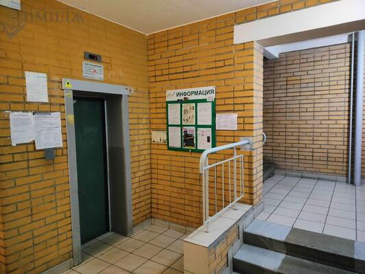 Сдам однокомнатную (1-комн.) квартиру, Семафорная ул, 17Г, Красноярск г