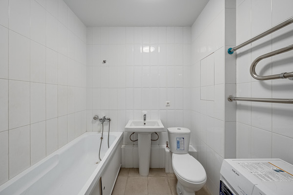 Продам однокомнатную (1-комн.) квартиру, Западный квартал (Купелинка мкр) ул, 5к2, Сапроново д