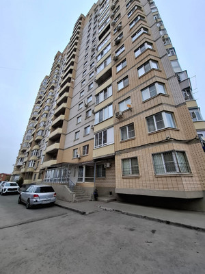 Продам однокомнатную (1-комн.) квартиру, Воровского ул, 69, Батайск г