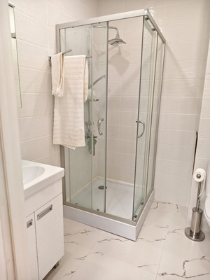 Продам однокомнатную (1-комн.) квартиру, Школьная ул, 17, Шушары п