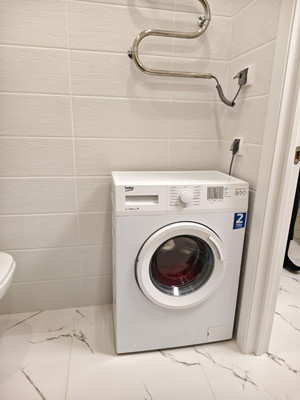 Продам однокомнатную (1-комн.) квартиру, Школьная ул, 17, Шушары п