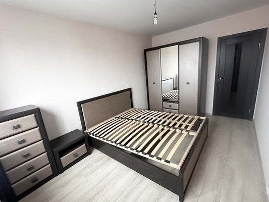 Продам двухкомнатную (2-комн.) квартиру, Высотная ул, 1к1, Домодедово с