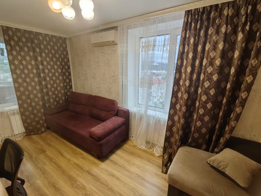 Продам двухкомнатную (2-комн.) квартиру, Полетаева ул, 37, Туапсе г