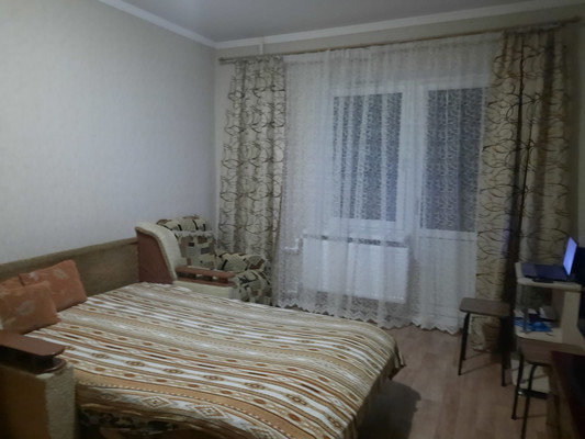 Продам двухкомнатную (2-комн.) квартиру, Авиаторов пр-кт, 6, Армавир г