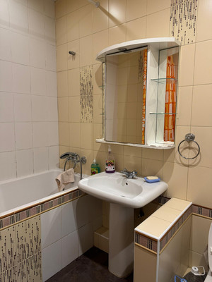 Продам трехкомнатную (3-комн.) квартиру, Садовая ул, 62, Анапа г