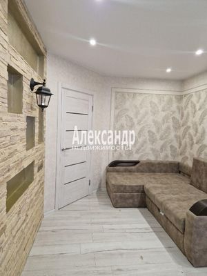 Продам однокомнатную (1-комн.) квартиру, Заречная ул, 33, Парголово п