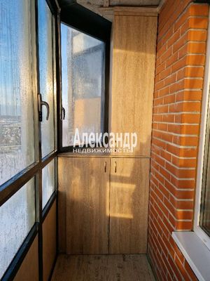 Продам однокомнатную (1-комн.) квартиру, Заречная ул, 33, Парголово п