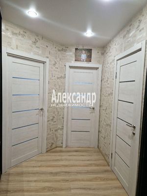 Продам однокомнатную (1-комн.) квартиру, Заречная ул, 33, Парголово п