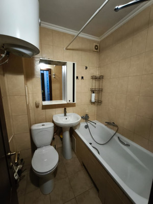 Продам однокомнатную (1-комн.) квартиру, 3-й мкр, 2, Ольгинка с