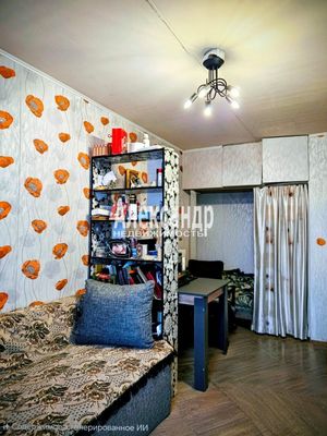 Продам двухкомнатную (2-комн.) квартиру, Ленинский пр-кт, 130/6, Санкт-Петербург г