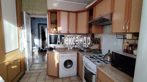 Продам двухкомнатную (2-комн.) квартиру, Ленинский пр-кт, 130/6, Санкт-Петербург г