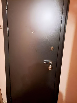 Продам трехкомнатную (3-комн.) квартиру, Нагатинский б-р, 6, Москва г