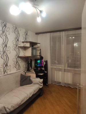 Продам однокомнатную (1-комн.) квартиру, Авиаторов Балтики пр-кт, 7, Мурино п