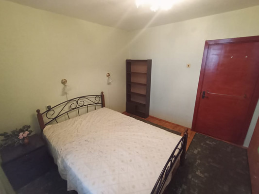 Продам двухкомнатную (2-комн.) квартиру, Молодежная ул, 39, Сосновый Бор г