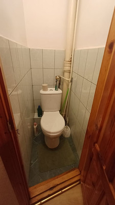 Продам двухкомнатную (2-комн.) квартиру, Луговая ул, 79, Симферополь г