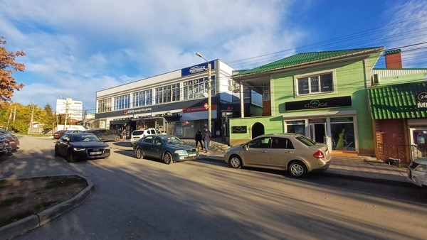 Продам двухкомнатную (2-комн.) квартиру, Луговая ул, 79, Симферополь г