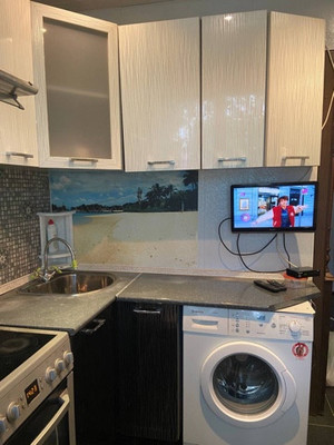 Продам двухкомнатную (2-комн.) квартиру, 3, Котельский п