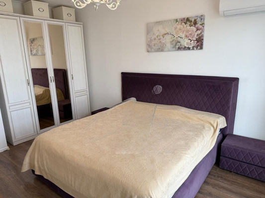 Продам трехкомнатную (3-комн.) квартиру, Варшавское ш, 141к10, Москва г