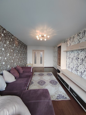 Продам трехкомнатную (3-комн.) квартиру, Академика Лаврентьева ул, 24, Казань г