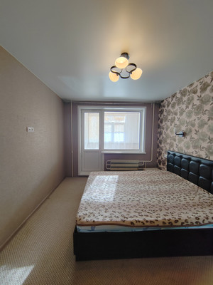 Продам трехкомнатную (3-комн.) квартиру, Академика Лаврентьева ул, 24, Казань г