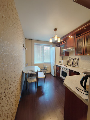 Продам трехкомнатную (3-комн.) квартиру, Академика Лаврентьева ул, 24, Казань г