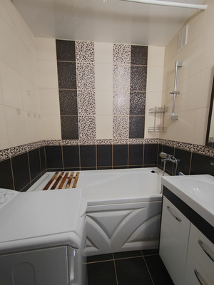 Продам трехкомнатную (3-комн.) квартиру, Академика Лаврентьева ул, 24, Казань г