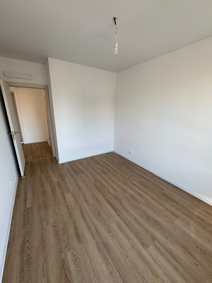 Продам однокомнатную (1-комн.) квартиру, Люблинская ул, 72ак1, Москва г