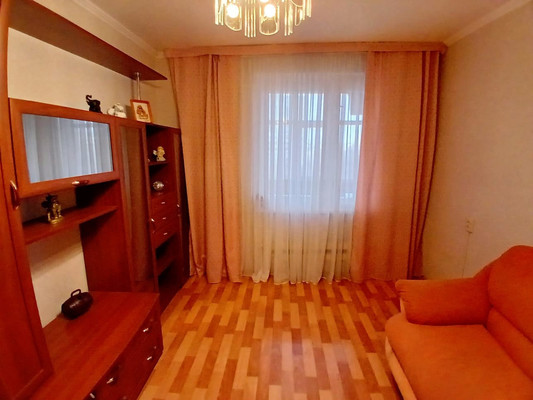 Продам многокомнатную квартиру, Комиссара Габишева ул, 1, Казань г