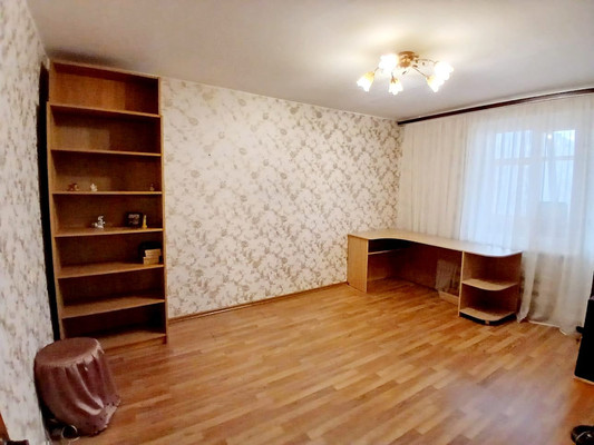 Продам многокомнатную квартиру, Комиссара Габишева ул, 1, Казань г