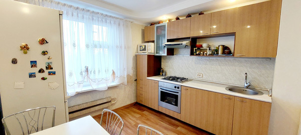 Продам многокомнатную квартиру, Комиссара Габишева ул, 1, Казань г