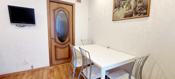 Продам многокомнатную квартиру, Комиссара Габишева ул, 1, Казань г