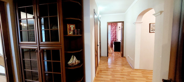 Продам многокомнатную квартиру, Комиссара Габишева ул, 1, Казань г