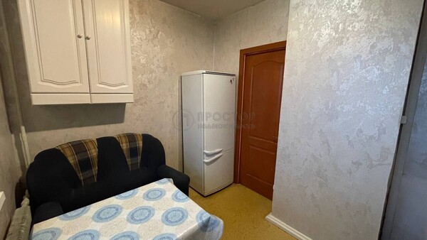 Продам однокомнатную (1-комн.) квартиру, Олонецкий проезд, 12, Москва г