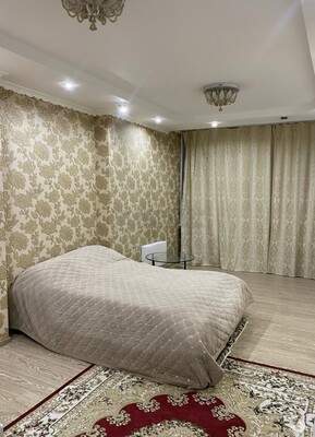 Продам трехкомнатную (3-комн.) квартиру, Подмосковная ул, 35, Островцы д