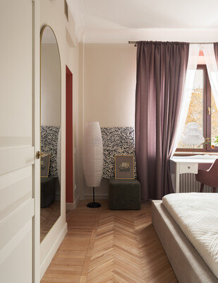 Продам трехкомнатную (3-комн.) квартиру, 1905 года ул, 1, Москва г