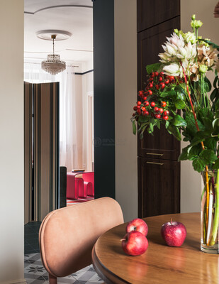 Продам трехкомнатную (3-комн.) квартиру, 1905 года ул, 1, Москва г