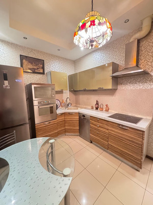 Продам двухкомнатную (2-комн.) квартиру, Новокуркинское ш, 51, Москва г