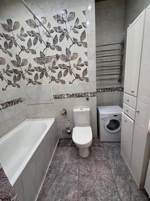 Продам двухкомнатную (2-комн.) квартиру, Новокуркинское ш, 51, Москва г