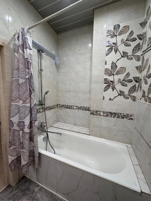 Продам двухкомнатную (2-комн.) квартиру, Новокуркинское ш, 51, Москва г