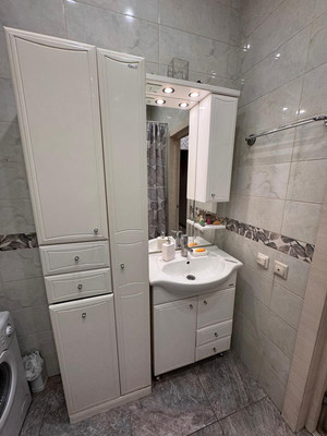 Продам двухкомнатную (2-комн.) квартиру, Новокуркинское ш, 51, Москва г