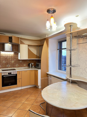 Сдам многокомнатную квартиру, Выборгское ш, 5к1, Санкт-Петербург г