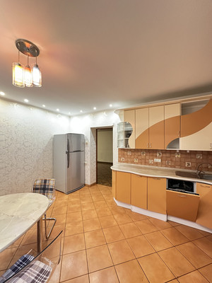 Сдам многокомнатную квартиру, Выборгское ш, 5к1, Санкт-Петербург г