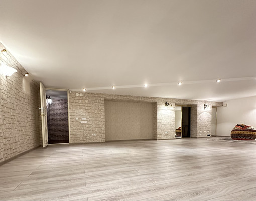 Сдам многокомнатную квартиру, Выборгское ш, 5к1, Санкт-Петербург г